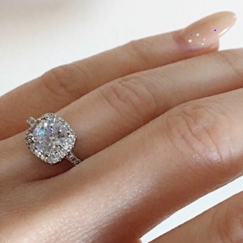 Cushion Cut Round Diamond Ring